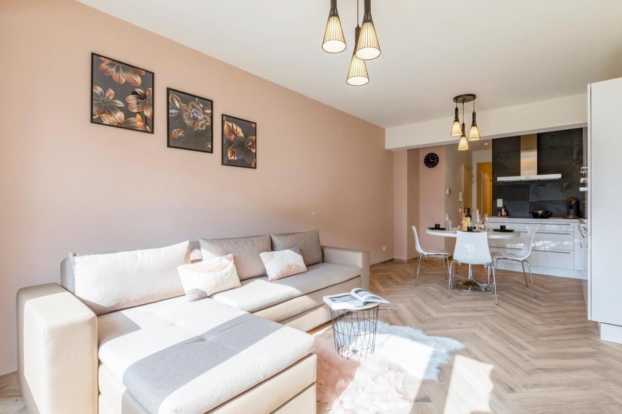 Eva-Modern 2 Bedroom Apartment Seaside Oostende מראה חיצוני תמונה